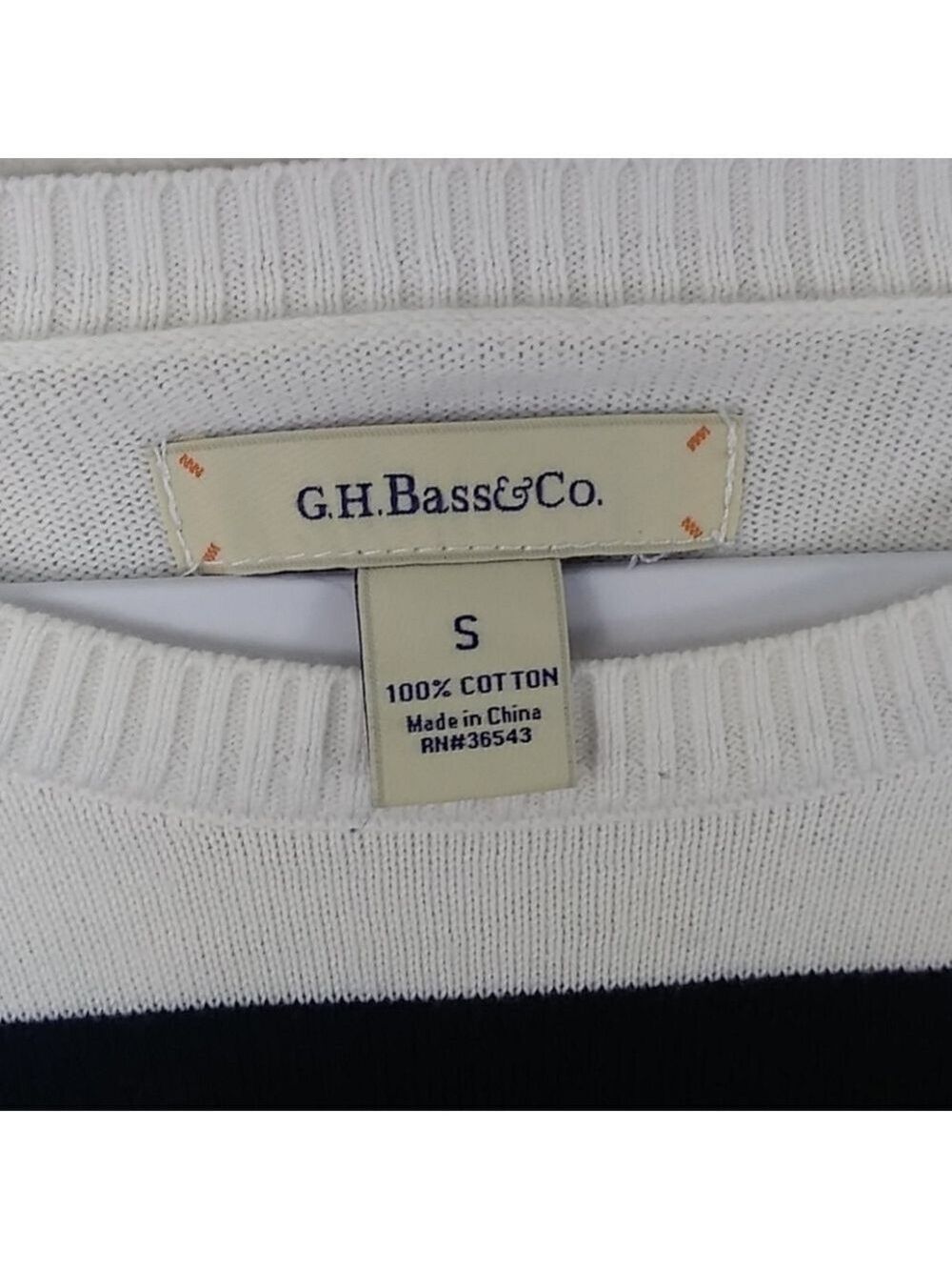 G.H. Bass & Co. White Blue Striped Scoop Neckline Long Sleeve Pullover Sweater - Picture 5 of 6